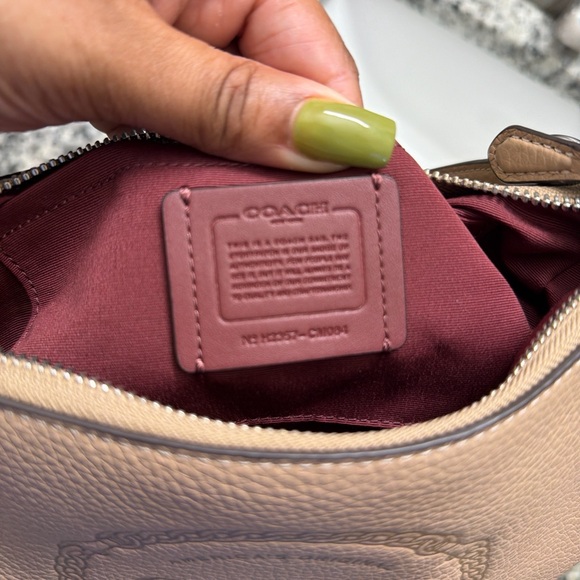 Coach Beige Leather Shoulder Bag - Picture 3 of 3